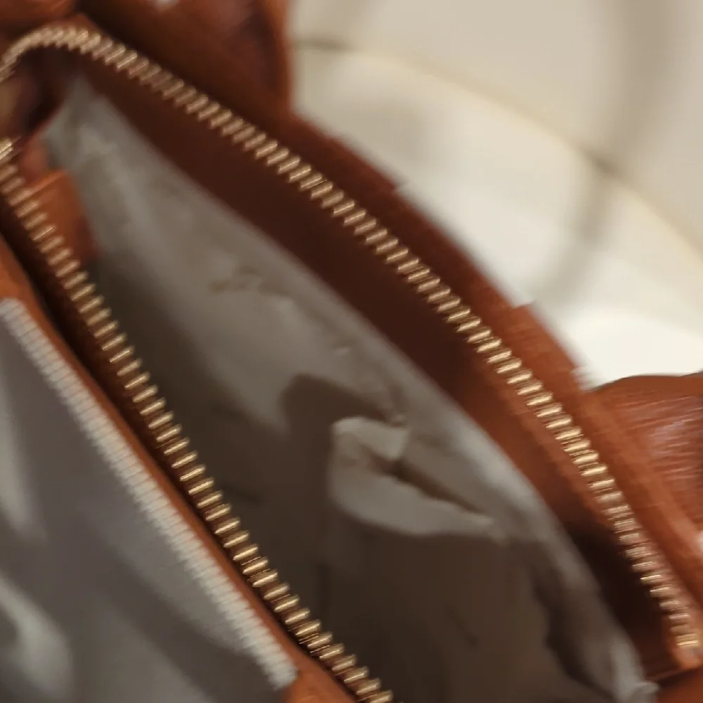 bebe Tan & Cream Stripe Canvas Tote Bag- 9.5×7.5×3.75. NWT - Picture 5 of 5